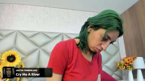 Snapshot of im_gaia chatting on 11-13-25, 12:15 Im Gaia online show from 11-13-25, 12:15