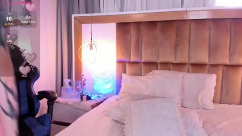 Anna  online show from 12-14-24, 05:47