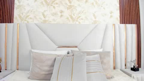 Snapshot of im_karla_ chatting on 01-05-25, 09:05 Karla 3 online show from 01-05-25, 09:05