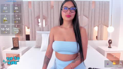 Snapshot of im_karla_ chatting on 01-23-25, 11:15 Karla 3 online show from 01-23-25, 11:15