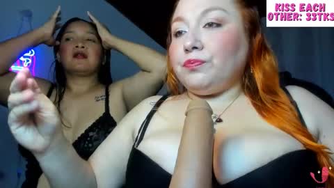 Snapshot of im_karoline chatting on 10-12-25, 03:49 Karoline online show from 10-12-25, 03:49