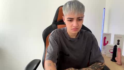 Laia online show from 01-31-25, 08:43