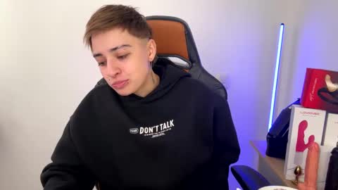 Laia online show from 02-26-25, 10:31