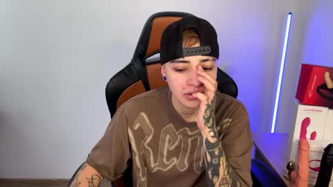 Laia online show from 03-04-25, 08:05