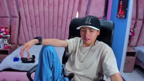 mathias online show from 03-11-25, 03:37