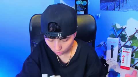 mathias online show from 12-21-25, 03:02