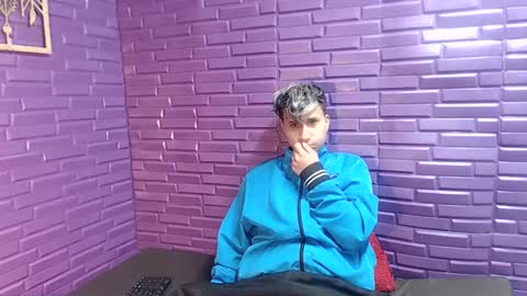 Snapshot of im_milan_rs chatting on 01-09-25, 09:48 im_milan_rs online show from 01-09-25, 09:48