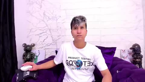 Snapshot of im_milan_rs chatting on 02-02-25, 11:53 im_milan_rs online show from 02-02-25, 11:53