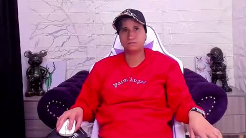 Snapshot of im_milan_rs chatting on 02-04-25, 04:05 im_milan_rs online show from 02-04-25, 04:05