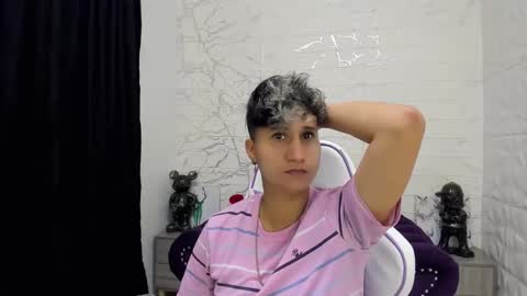 Snapshot of im_milan_rs chatting on 02-13-25, 04:00 im_milan_rs online show from 02-13-25, 04:00