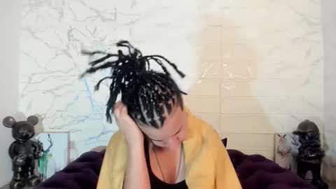 Snapshot of im_milan_rs chatting on 02-27-25, 06:40 im_milan_rs online show from 02-27-25, 06:40