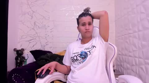 Snapshot of im_milan_rs chatting on 03-04-25, 07:19 im_milan_rs online show from 03-04-25, 07:19