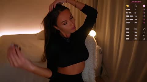 Milla online show from 02-28-25, 06:41