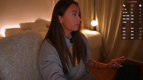 Milla online show from 03-01-25, 02:02