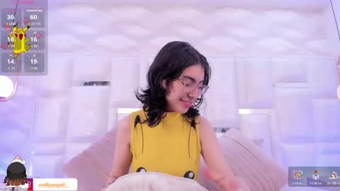 Snapshot of im_molly_angel chatting on 11-30-25, 01:59 Moly online show from 11-30-25, 01:59