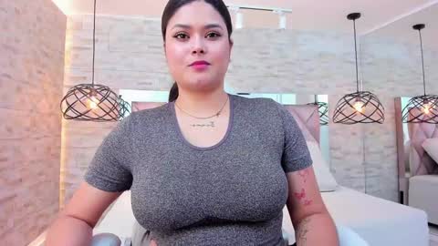 Snapshot of im_mou_ chatting on 01-24-25, 12:41 im mou online show from 01-24-25, 12:41