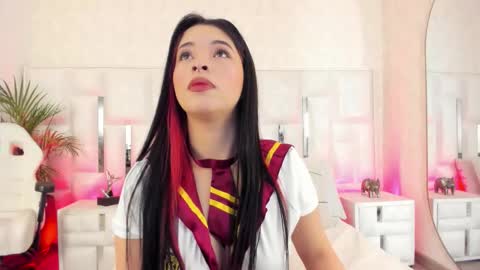 Nika online show from 10-23-25, 12:26