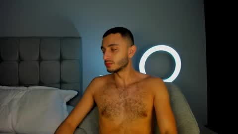 Snapshot of im_paul_ chatting on 05-16-26, 06:28 Paul online show from 05-16-26, 06:28
