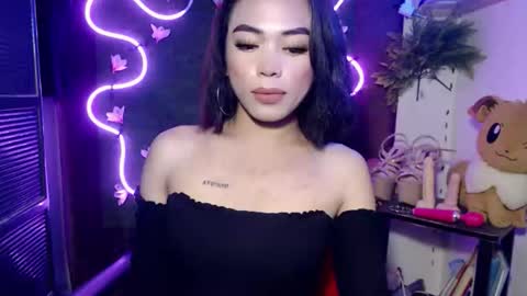 Snapshot of im_urlovergirlxxx chatting on 11-07-25, 04:56 Hii love online show from 11-07-25, 04:56