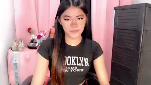 Snapshot of im_yourfairyannaxx chatting on 09-25-25, 12:03 im_yourfairyannaxx online show from 09-25-25, 12:03