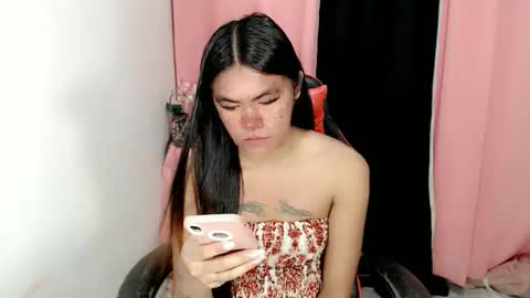 Snapshot of im_yourfairyannaxx chatting on 11-11-25, 02:11 im_yourfairyannaxx online show from 11-11-25, 02:11