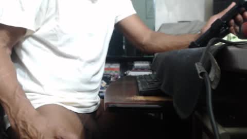 Snapshot of imanlolo789__ chatting on 01-26-25, 11:39 Imanlolo789   formerly known as Slimrodxxx  independent model online show from 01-26-25, 11:39