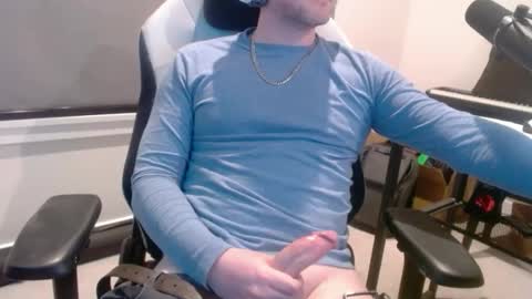 imanobody2u online show from 04-28-26, 05:34