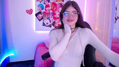 Snapshot of imchloe_ chatting on 09-08-25, 09:58 Chloe online show from 09-08-25, 09:58