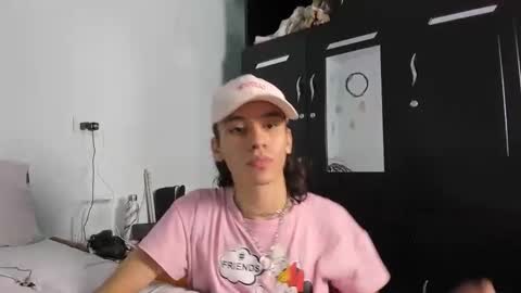 Snapshot of imcoltonalvin chatting on 01-31-25, 01:33 Colton Alvin Independent model online show from 01-31-25, 01:33