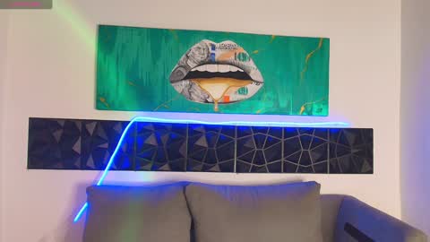 Snapshot of imconor chatting on 12-28-24, 05:33 imconor online show from 12-28-24, 05:33