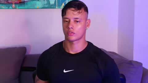 Snapshot of imconor chatting on 11-11-25, 09:48 imconor online show from 11-11-25, 09:48