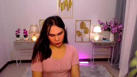 Ashley online show from 12-19-24, 07:51