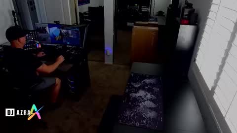 DJ Azra online show from 10-26-25, 09:53
