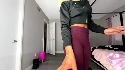 imfancii online show from 10-28-25, 02:53