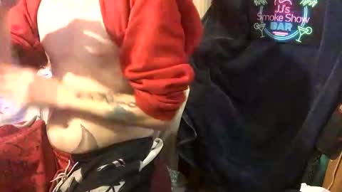 Snapshot of imglorious1 chatting on 12-28-24, 05:57 JJ online show from 12-28-24, 05:57