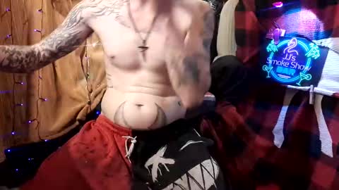 Snapshot of imglorious1 chatting on 12-30-24, 03:57 JJ online show from 12-30-24, 03:57
