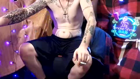 Snapshot of imglorious1 chatting on 01-06-25, 04:47 JJ online show from 01-06-25, 04:47