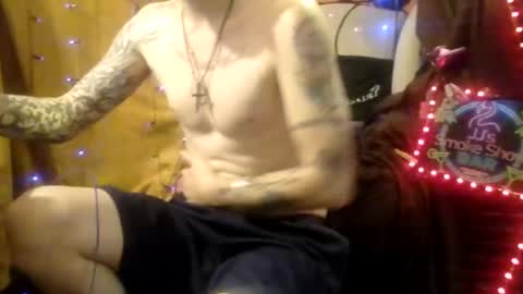 Snapshot of imglorious1 chatting on 02-03-25, 04:52 JJ online show from 02-03-25, 04:52