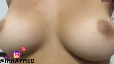 Snapshot of imhaymed chatting on 01-26-25, 01:25 Haymed Montao online show from 01-26-25, 01:25