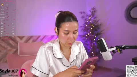 Snapshot of imjess_ chatting on 05-06-26, 02:33 imjess_ online show from 05-06-26, 02:33