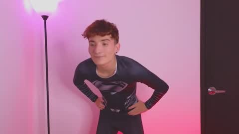 Snapshot of imjuanse chatting on 09-29-25, 10:14 Juan Sebastian online show from 09-29-25, 10:14