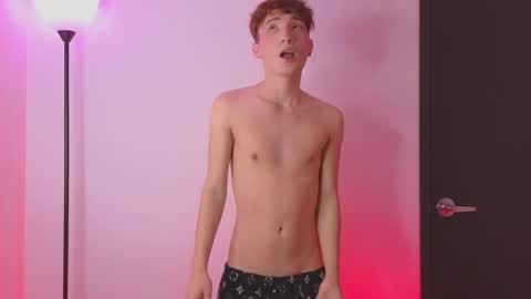 Snapshot of imjuanse chatting on 10-09-25, 10:52 Juan Sebastian online show from 10-09-25, 10:52