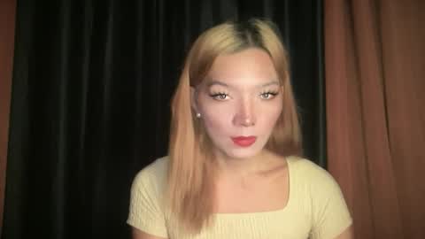 Mika online show from 04-12-26, 06:29