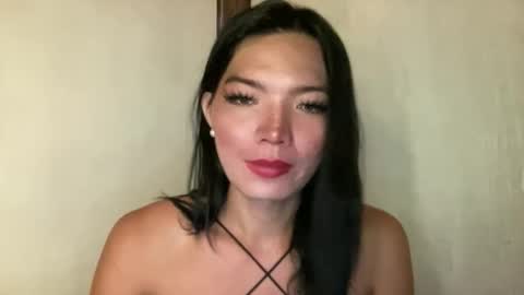 Mika online show from 04-27-26, 06:22