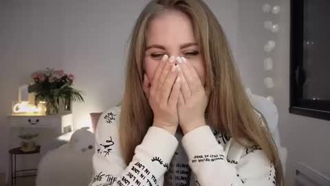 Snapshot of imkeira chatting on 03-01-25, 08:53 ImKeira online show from 03-01-25, 08:53