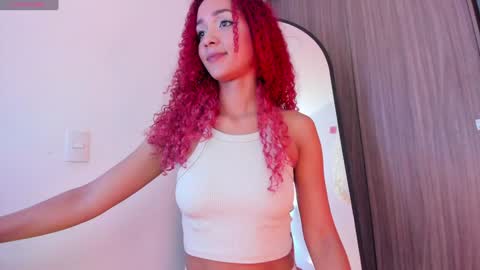 Snapshot of immia_rosse chatting on 12-10-24, 10:05 mia ---------  COL TIME online show from 12-10-24, 10:05