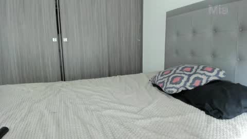 Snapshot of immia_rosse chatting on 01-24-25, 01:03 mia ---------  COL TIME online show from 01-24-25, 01:03