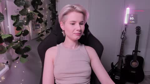 Mia online show from 02-03-25, 10:03