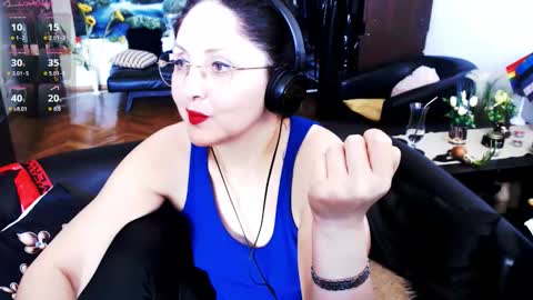 Snapshot of imperatrizasado chatting on 03-15-26, 12:55 Empress online show from 03-15-26, 12:55