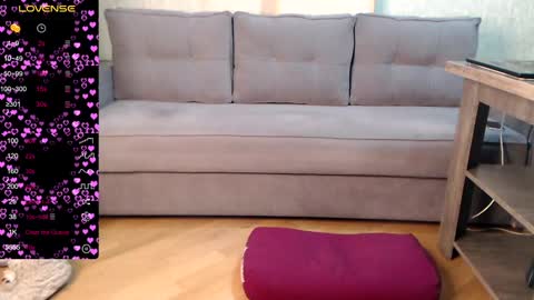 Snapshot of impress_me_more chatting on 01-29-25, 02:32         online show from 01-29-25, 02:32